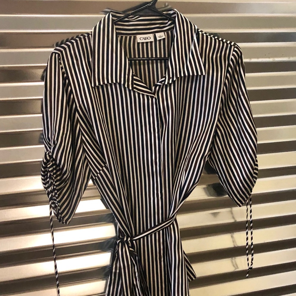 🔶*5/20* Belted Silky Top